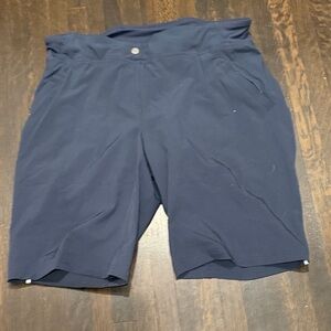 Brand new size large Women's Navy padded Bike Shorts